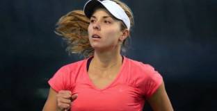 Виктория Томова стартира срещу рускиня на „Ролан Гарос”