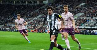 Агент: Виждам кариерата на Тонали извън Италия