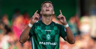 Вердер стартира похода си за Купата с победа над Енерги Котбус