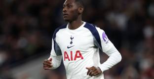 Тотнъм е готов да прекрати наема на Коло Муани