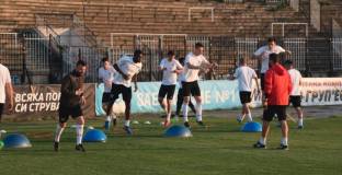 Двама юноши попаднаха в групата на Локо Пловдив за гостуването на Етър