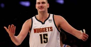 39 точки на Къри не помогнаха на Голдън Стейт