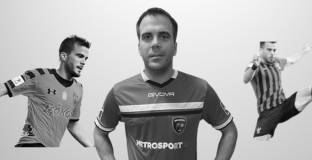 Футболист бе намерен мъртъв в автомобила си