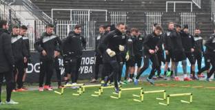 Симеон Райков с контузия, под въпрос за следващия мач на Локо Пловдив