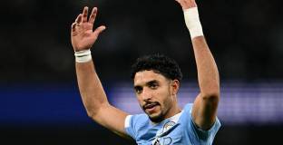 Барселона насочва поглед към Омар Мармуш