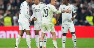 ТВ на Реал Мадрид напомни, че съдията на Ел Класико е фен на Барса