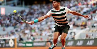 Алкарас спря серията от 20 победи на Синер