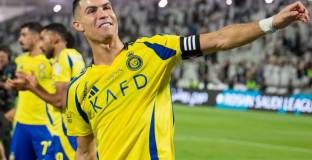 Моуриньо поканил Роналдо във Фенербахче