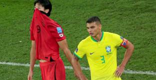 Тиаго Силва постави рекорд на Световно първенство