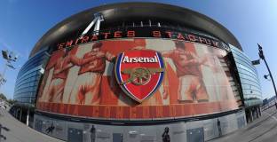 Арсенал ще се наложи над Брентфорд