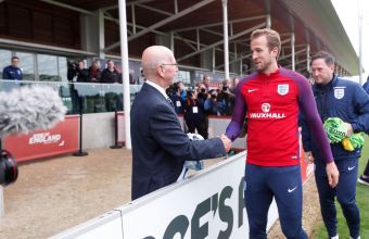 Легенда и бъдеща легенда. 