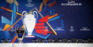 Челси отново получи Лил