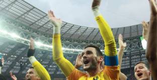 Лорис се оттегли от националния отбор