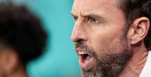 Уилшър: Саутгейт може да отговори на критиците 