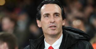 Емери закупи клуб, за който е играл дядо му