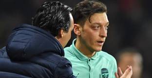 Емери: Целият Арсенал реши против Йозил