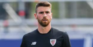 Ман Юнайтед следи Унай Симон 