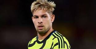 Арсенал не пусна Смит Роу в Палас и Фулъм