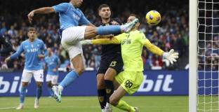 Късен гол зарадва Емполи срещу Наполи