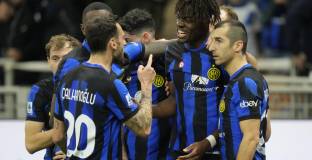 Интер с лесна победа срещу Лече