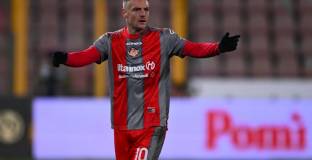 Кремонезе на Варди неочаквано в битката за оцеляване