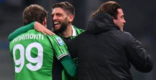 Дженоа смая Сасуло с късен гол на Остигард