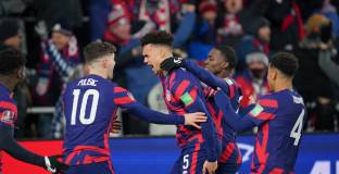 САЩ, Канада и Мексико с победи