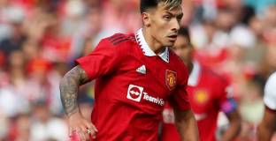  Ван дер Сар призна, че Арсенал е искал Мартинес