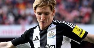 Еберл уклончив за интереса на Байерн към Гордън