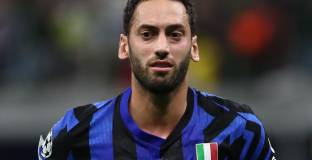 От Интер коментираха слуховете за Чалханоглу