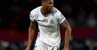 Манчестър Сити реши кой да замени Кайл Уокър 