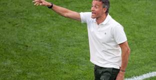 Де Лаурентис: Луис Енрике поиска огромна заплата