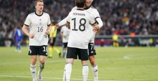 Конфликт е разделил националния отбор на Германия 