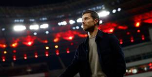 В щаба на Алонсо влизат треньори с опит в Барса