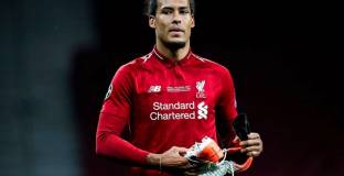 Увеличиха наказанието на Ван Дайк