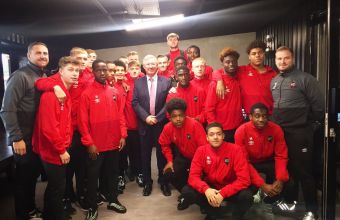 Сър Алекс и клуб Салфорд Сити. 