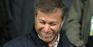 Великобритания заплаши Абрамович 