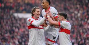 Щутгарт - Фрайбург 4:0 