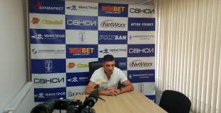 Първа оставка в Първа лига - Дунав остана без треньор