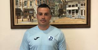 Треньорът на Дунав: В последния момент намерихме пари за пътуването до София