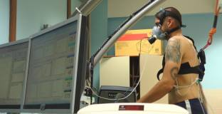 Футболистите на Левски стартираха медицински тестове (видео)