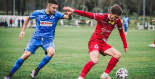 Левски с първа победа в контролите (видео)