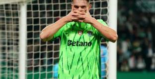 Гьокереш преминава в Арсенал за 75 млн. евро