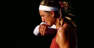 Колинс изхвърли Азаренка от турнира в Рим