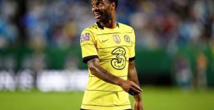 Стърлинг счупи уникален рекорд във Висшата лига 