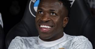 Ман Юнайтед може да шокира световния футбол, подписвайки с Винисиус?