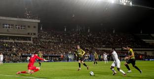 Винисиус информирал Реал Мадрид, че е готов да напусне клуба