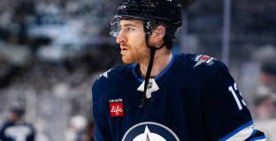 Уинипег подписа с нападателя за 45 милиона долара