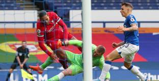 Клоп: Очевидна дузпа