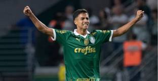 Арсенал и Реал Мадрид се интересуват от Витор Райс